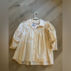 Women’s button up blouse
